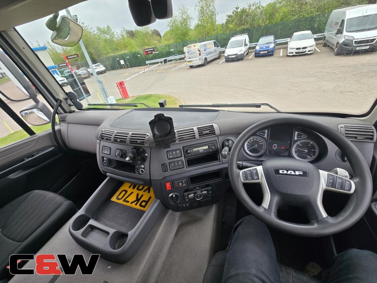 Vehicle image 20